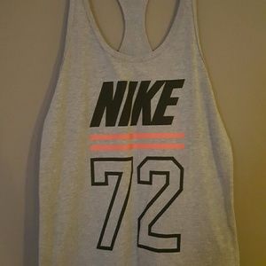 Womens. Nike race back tank. Size M.